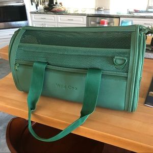 Wild One dog carrier